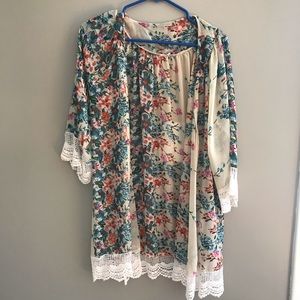 Cream Floral Kimono with Lace